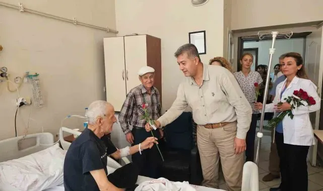 Aydın Atatürk Devlet Hastanesi yönetimi yaşlıları unutmadı