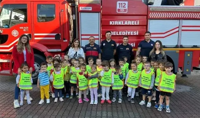 Kırklareli'nde minik öğrenciler itfaiyeci oldu