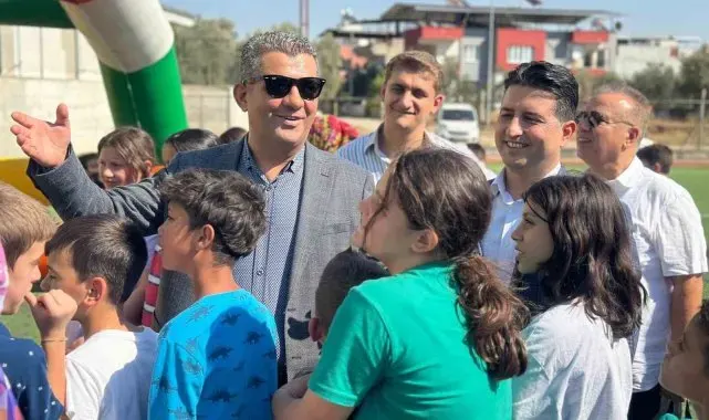 Aydınlı işadamı Yaralı'dan Köşk'e jest, çocuklar eğlendi veliler mutlu oldu