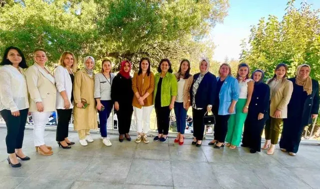 Kadınlardan "Merhamet Buluşması" ve "Çullu Börek" tanıtımı
