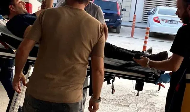 Motorlu testereyle odun keserken 2 parmağı koptu