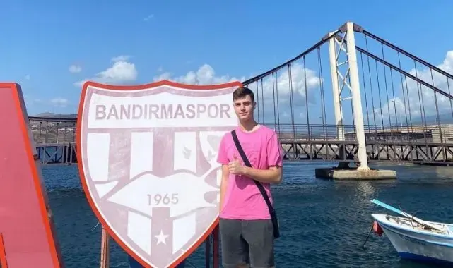 Umut Cem Akıncı Bandırmaspor'a transfer oldu