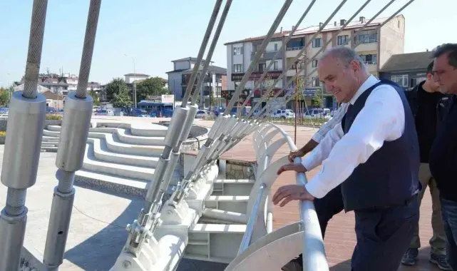 Başkan Özlü biten ve devam eden projeleri inceledi