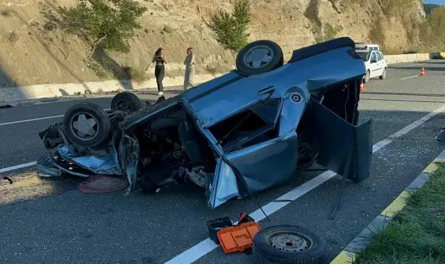 Kastamonu'da Tofaş marka otomobil hurdaya döndü: 3 yaralı