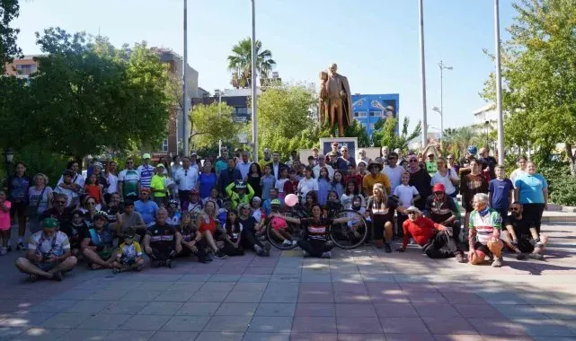 Ortaca'daki 5. Askıda Bisiklet Şenliği'nde 30 çocuğa bisiklet hediye edildi
