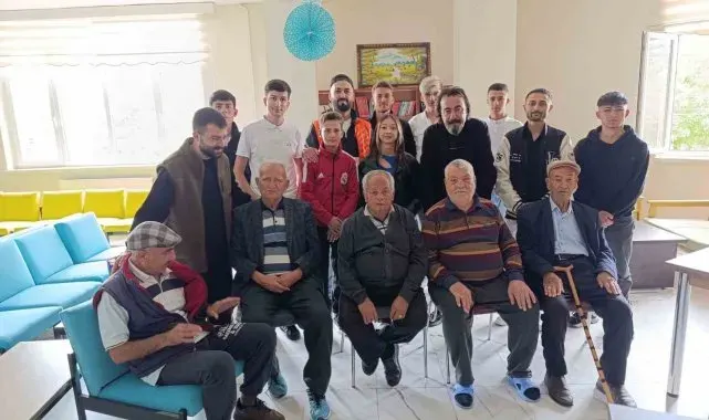 Huzurevi sakinlerine saç bakımı