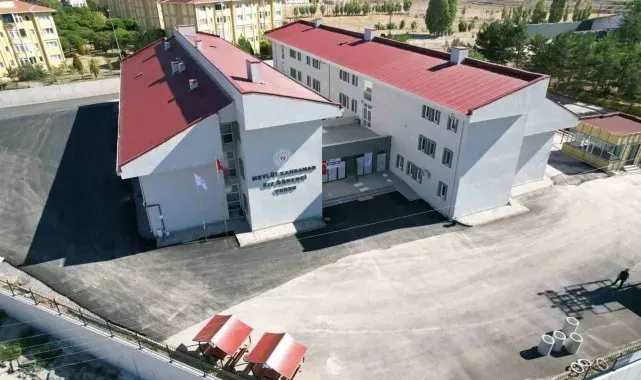 Tomarza Mevlüt Kahraman Kız Öğrenci Yurdu ilk öğrencilerini almaya başladı
