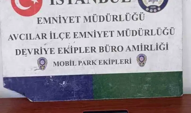 İş yerinin masasından telefon çalan şahıs yakalandı
