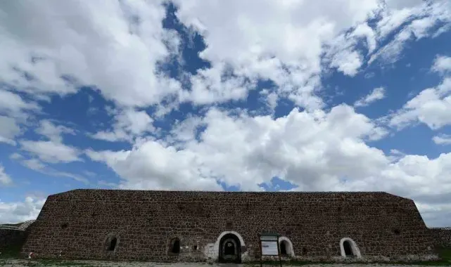 Erzurum'da bir ecdat yadigarı: Aziziye Tabyaları