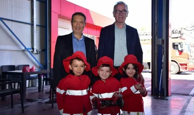 Miniklere uygulamalı itfaiye eğitimi