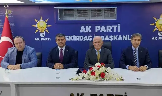 AK Parti'den tempoyu artırma mesajı