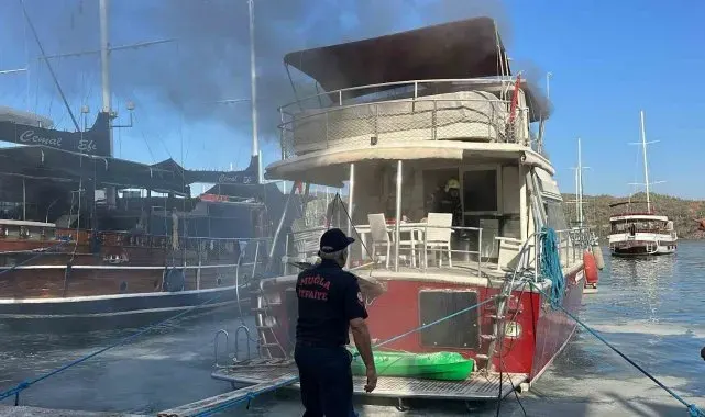 Fethiye'de tekne yangını