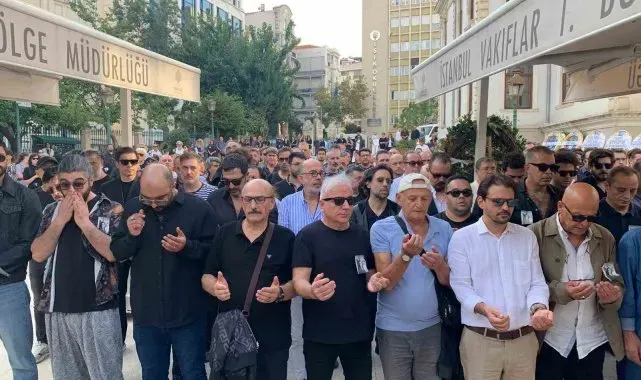 Tomris Giritlioğlu için Teşvikiye Camii'nde cenaze töreni düzenlendi