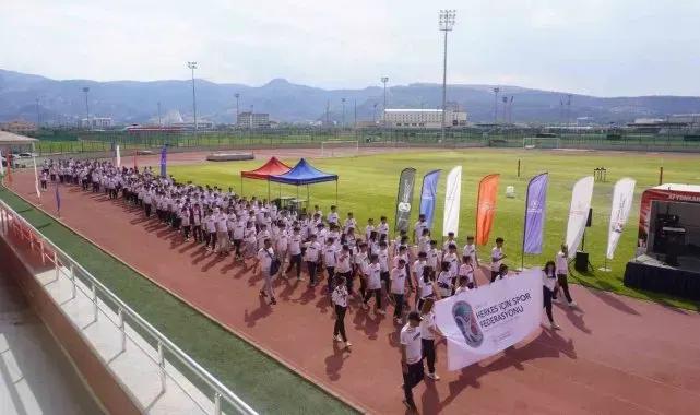 Avrupa Spor Haftası kutlamaları renkli görüntülere sahne oldu