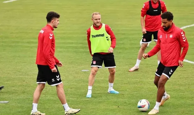 Sivasspor'da Başakşehir maçı hazırlıkları başladı