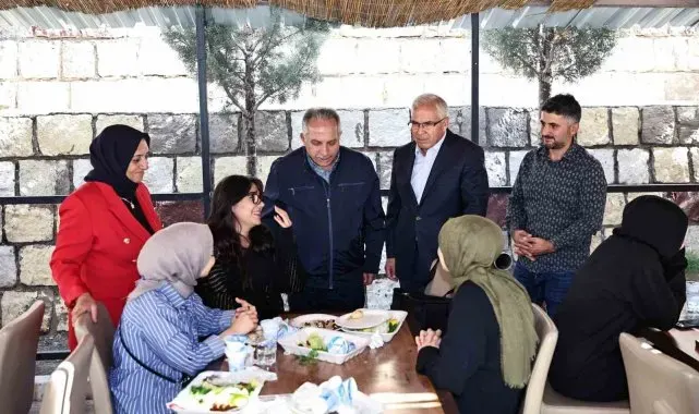Talas'ta gelenek bozulmadı, öğrencilere elit karşılama