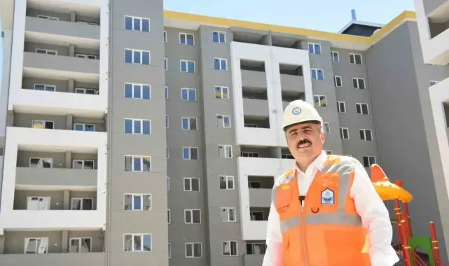 Çınarönü Kentsel Dönüşüm Projesi'nde anahtar teslimi