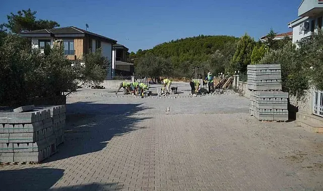 Ayvalık'ta yol yapım seferberliği