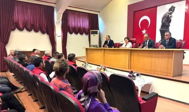 Çiftçiler tarım sigortası konusunda bilgilendirildi