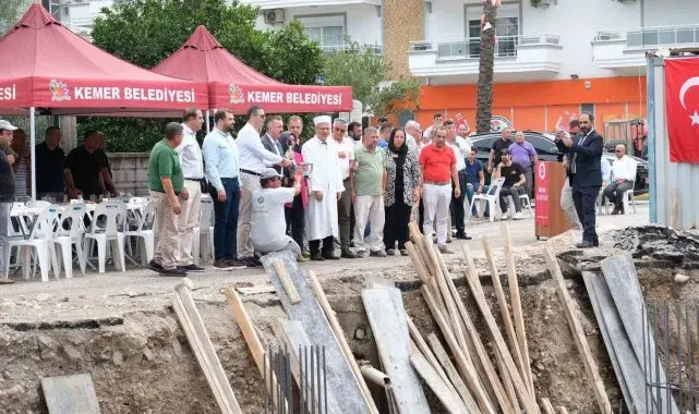 Kubbeli Camii'nin temeli atıldı