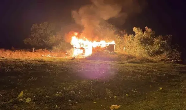 Sinop'ta baraka alevlere teslim oldu