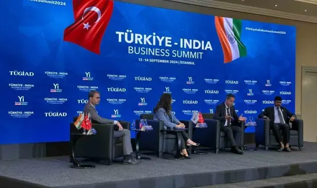 Türkiye-Hindistan arasındaki ekonomik ilişkiler bu panelde konuşuldu