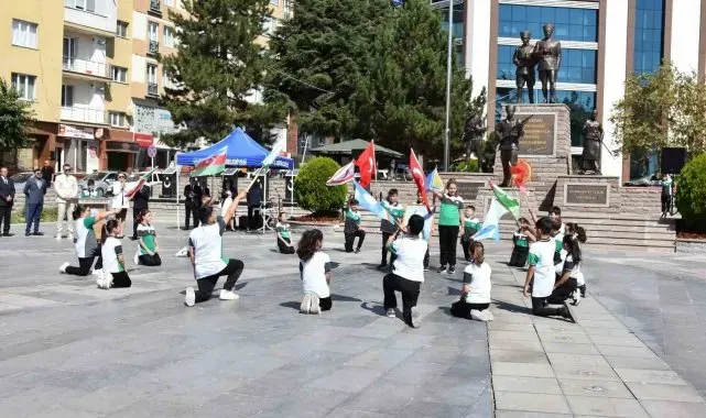 Bozüyük'te İlköğretim Haftası kutlandı