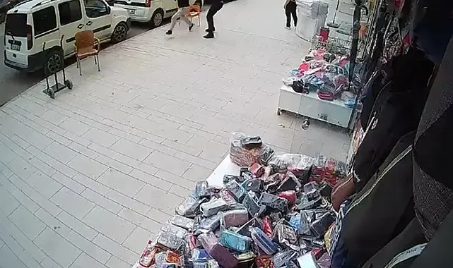 Polisten kaçan şüpheliyi vatandaş yakaladı, o anlar kamerada
