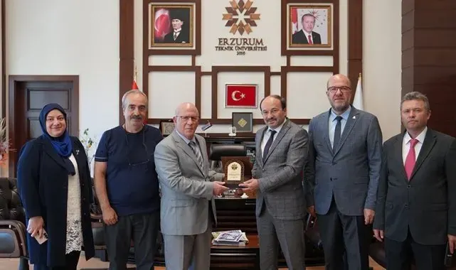 ETÜ kütüphanesi'ne 2000 kitap bağışlandı