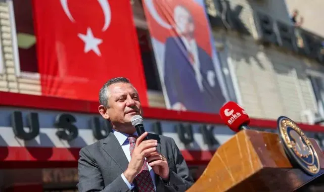 CHP Genel Başkanı Özgür Özel: "Mikroba sen niye hastalık taşıyorsun diyemezsin"