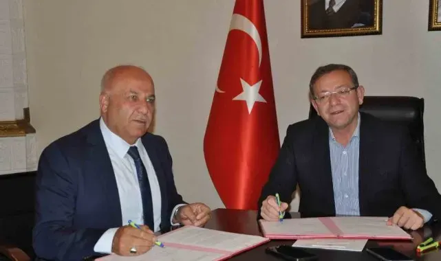 Kars'ta "Meyve ağaçlandırma işbirliği" protokolü imzalandı
