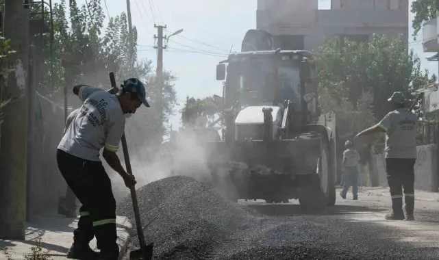 Başkan Aydar: "Ceyhan'da yol sorunu bırakmayacağız"