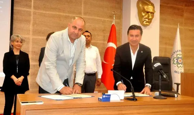 Muğla Büyükşehir Belediyesi'nde 4 Bin 670 personeli kapsayan ek protokol imzalandı