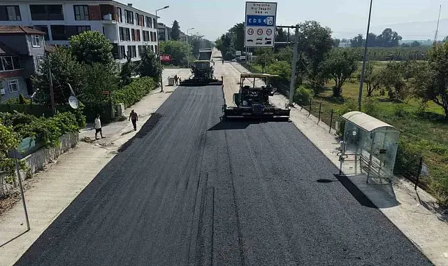 Düzce'de bin 800 metrelik yol yenileniyor