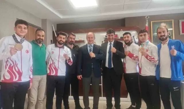 Kick Boks şampiyonları GSİM'deydi