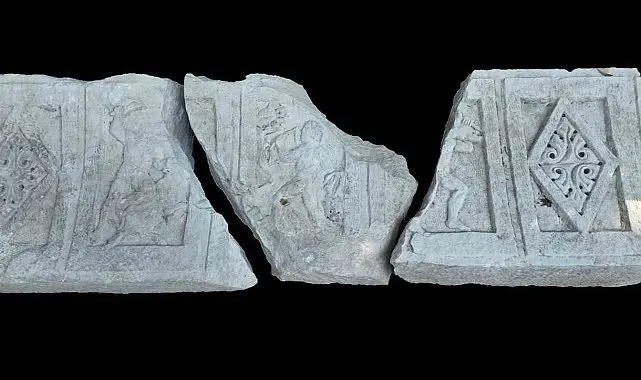 Side'de 390 metrelik anıtsal antik cadde gün yüzüne çıktı