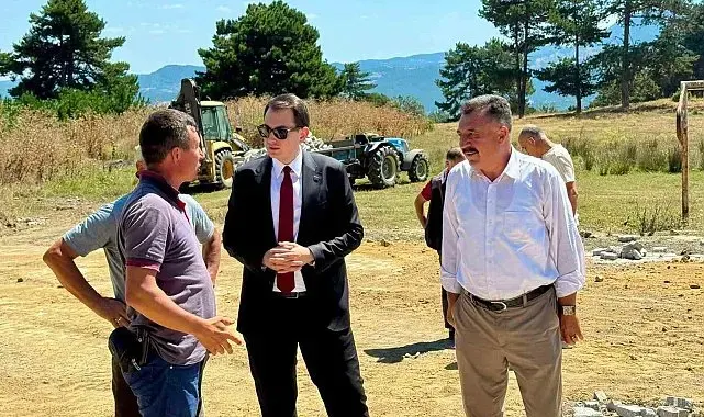 Hisarcık Çatak ve Hocalar köylerinde parke taşı çalışmaları yerinde incelendi