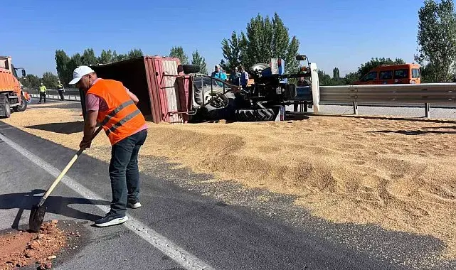 Akşehir'de zincirleme kaza: Sultandağı Kaymakamı ve eşi yaralandı