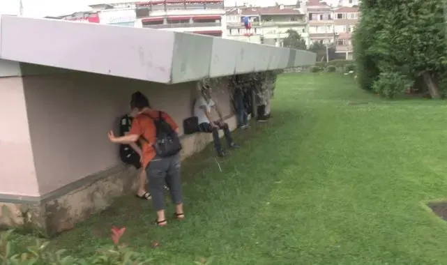 İstanbul Anadolu Yakası'nda sağanak yağış etkili oluyor