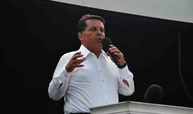 Esenyurt Belediye Başkanı Ahmet Özer: "Kentsel Dönüşüm Bilgilendirme Toplantısı'na katıldı