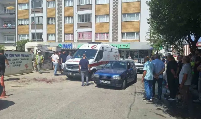 Trabzon'da sokak ortasında silahlı kavga: 1 yaralı