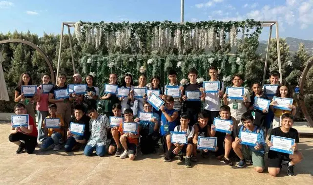 "Bilim adamı olmak için büyümene gerek yok" dediler