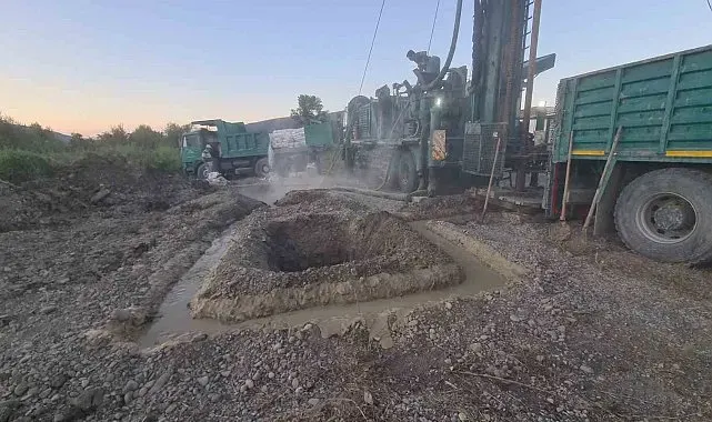 DSİ ekipleri Çaycuma'da yeraltı suyu için sahada