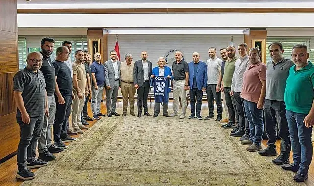 Başkan Büyükkılıç, Erciyes 38 FK yönetimini ağırladı