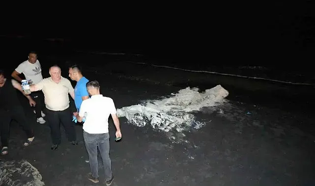 Samsun sahilinde şüpheli madde paniği: Ekipler alarma geçti