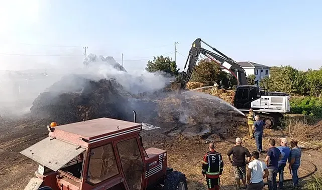 Gönen'de korkutan yangın: 90 ton saman kül oldu