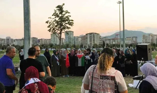 Kadınlardan İsrail'e tepki: "Ülkemizde Siyonist katil istemiyoruz"