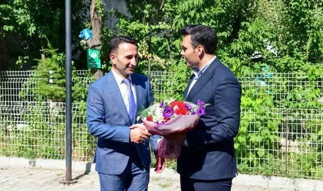 Kaymakam Kadir Kılıç'tan Çatak Milli Eğitim Müdürlüğüne ziyaret