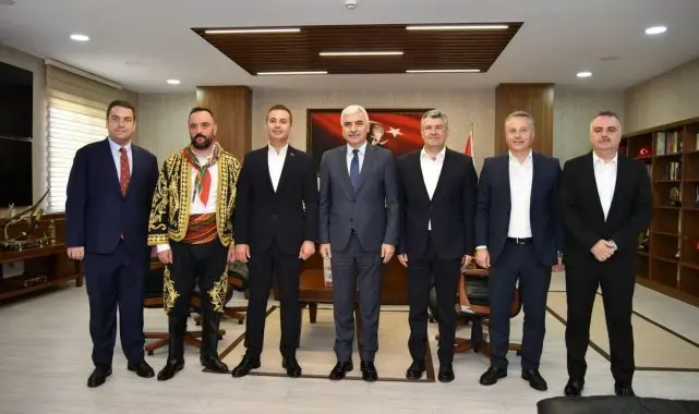 Kurtdereli Güreşleri'ne, kırmızı dipli mumlar ile davetler başladı