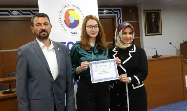 'İnşaatta Kadın Eli' projesinde sertifikalar verildi
